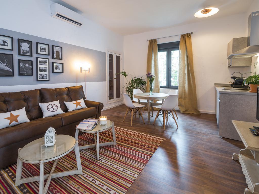 Selecta Apartments Los Venerables Sevilla Eksteriør billede