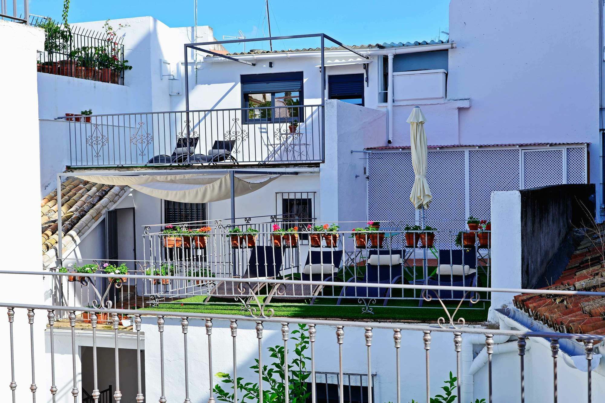 Selecta Apartments Los Venerables Sevilla Eksteriør billede