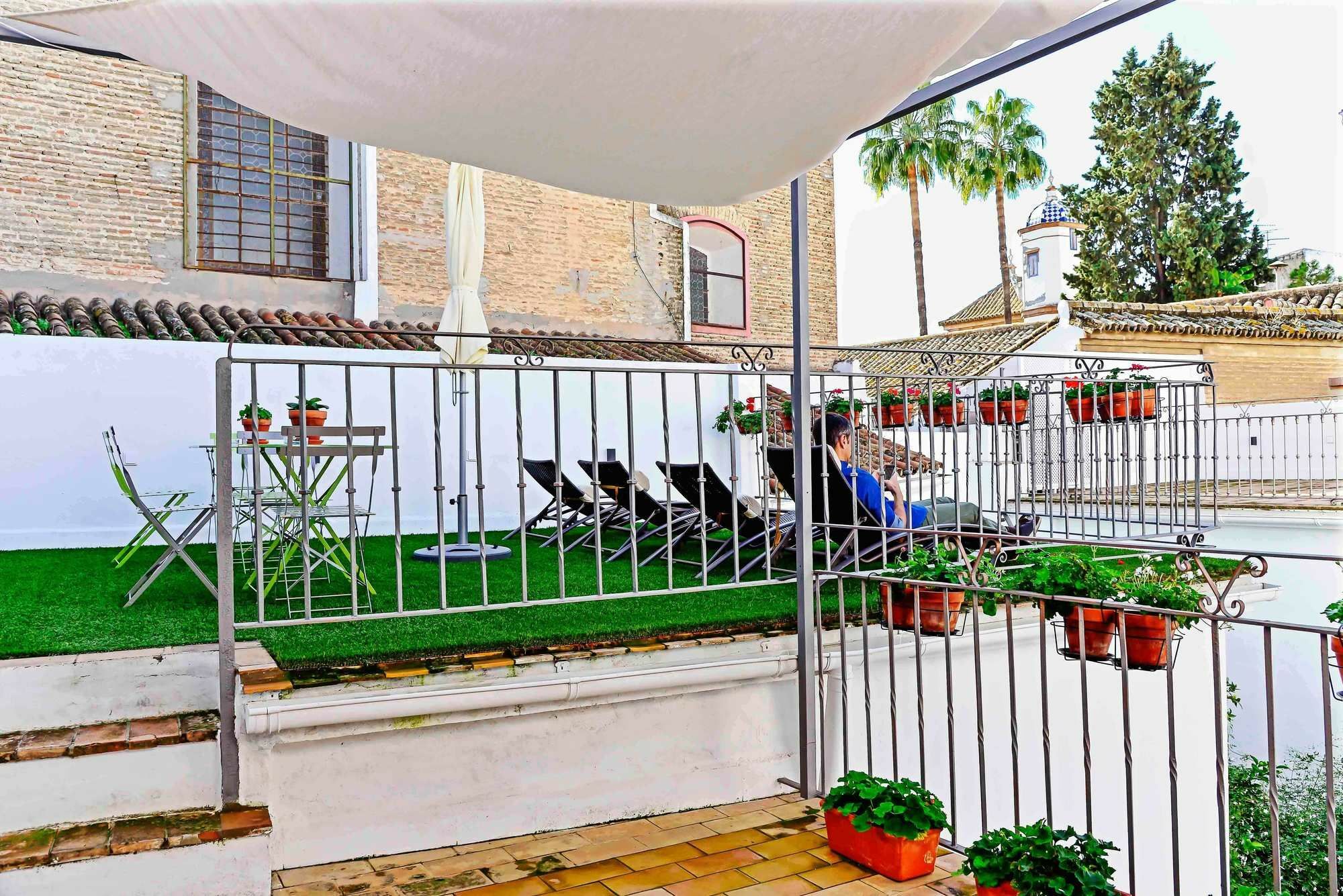 Selecta Apartments Los Venerables Sevilla Eksteriør billede