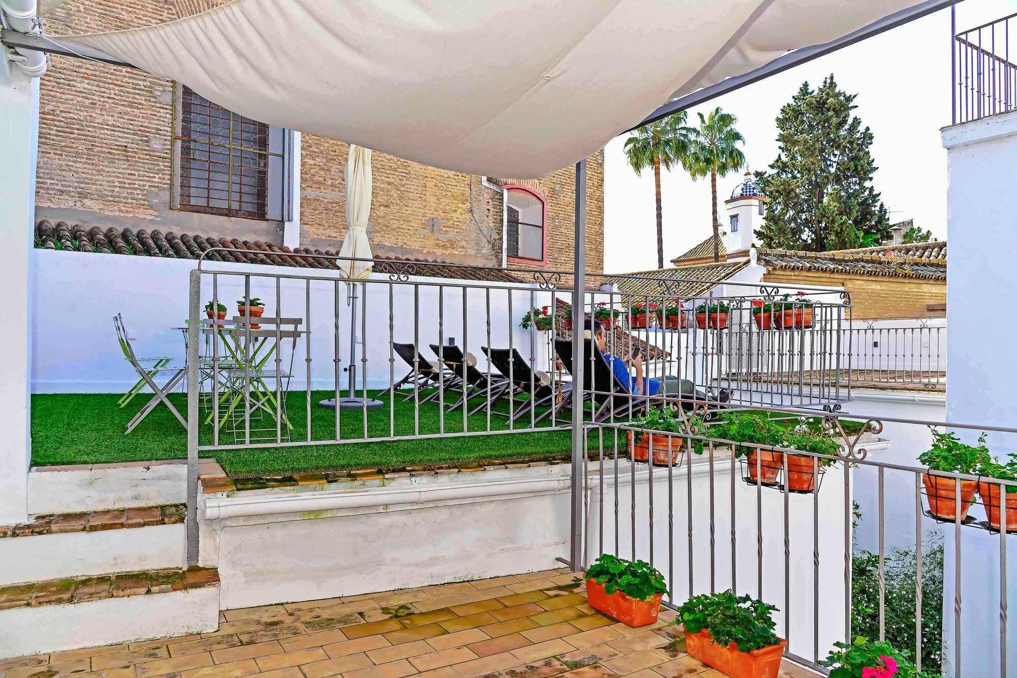 Selecta Apartments Los Venerables Sevilla Eksteriør billede